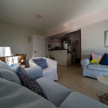 Blue Bay House بيت للعطل